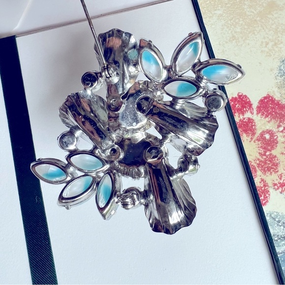 Vintage Juliana molded  Givre glass and blue rhinestone . - Picture 2 of 4